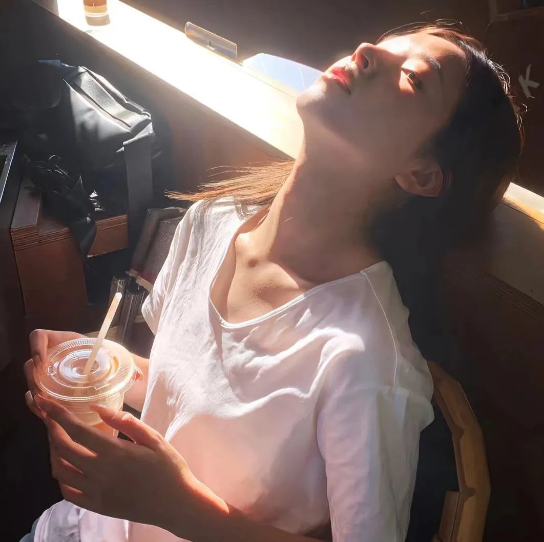 我的差评女友